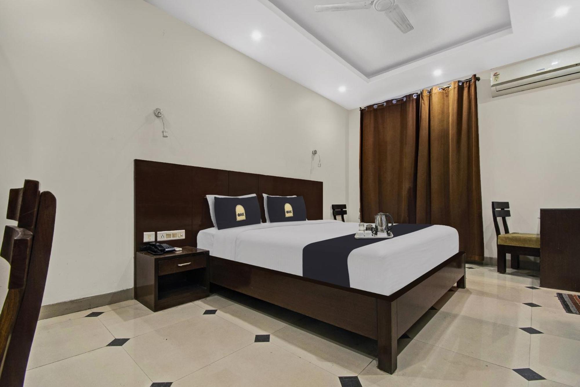 Townhouse Oak Hotel Heritage Heights Jaipur Ngoại thất bức ảnh